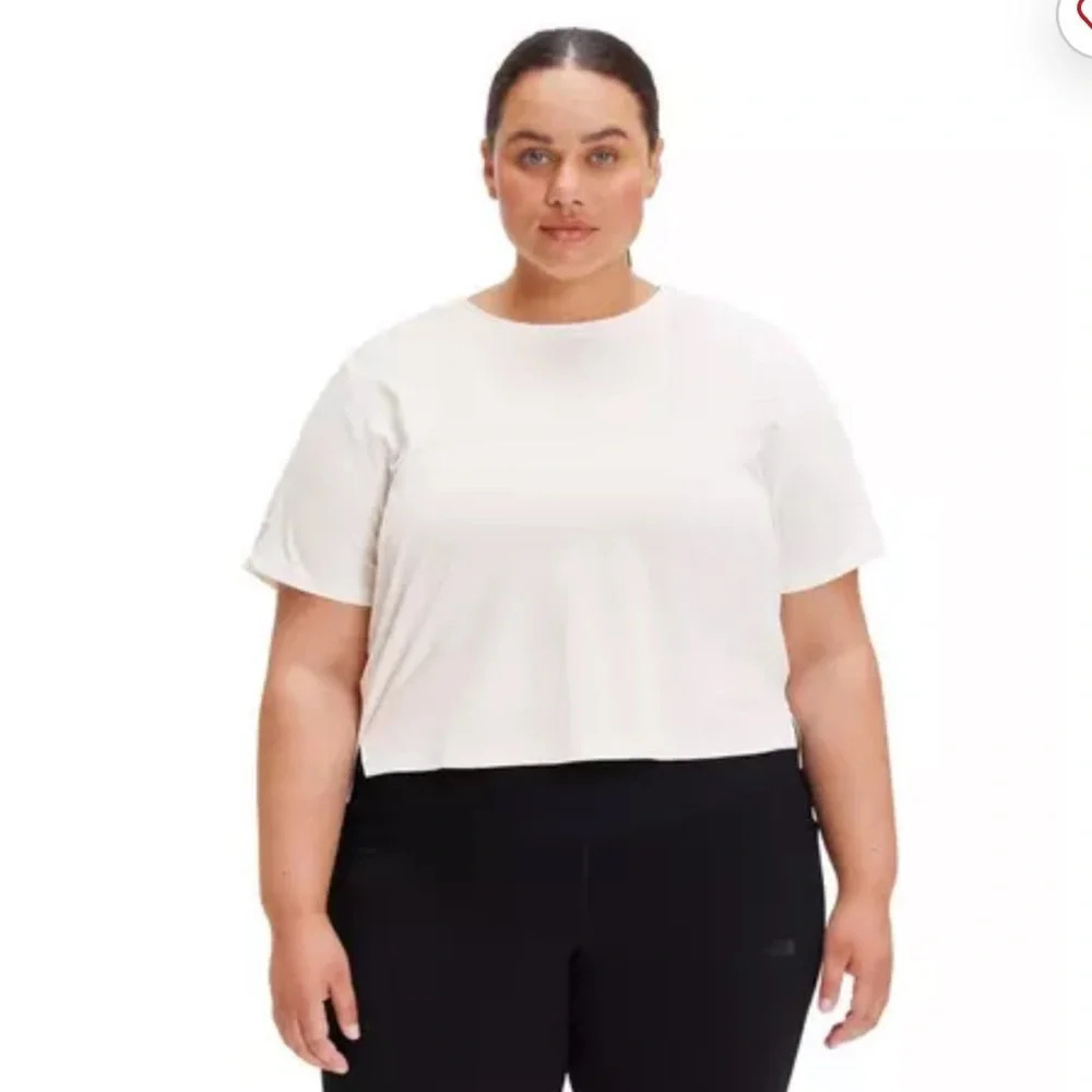 NWT The North Face EcoActive Dawndream Relaxed Short Sleeve Shirt Plus Size 2X